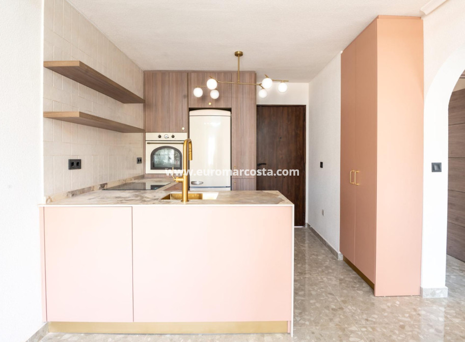 Objekte zum Wiederverkauf - Wohnung - Orihuela Costa - Los Almendros-La Florida