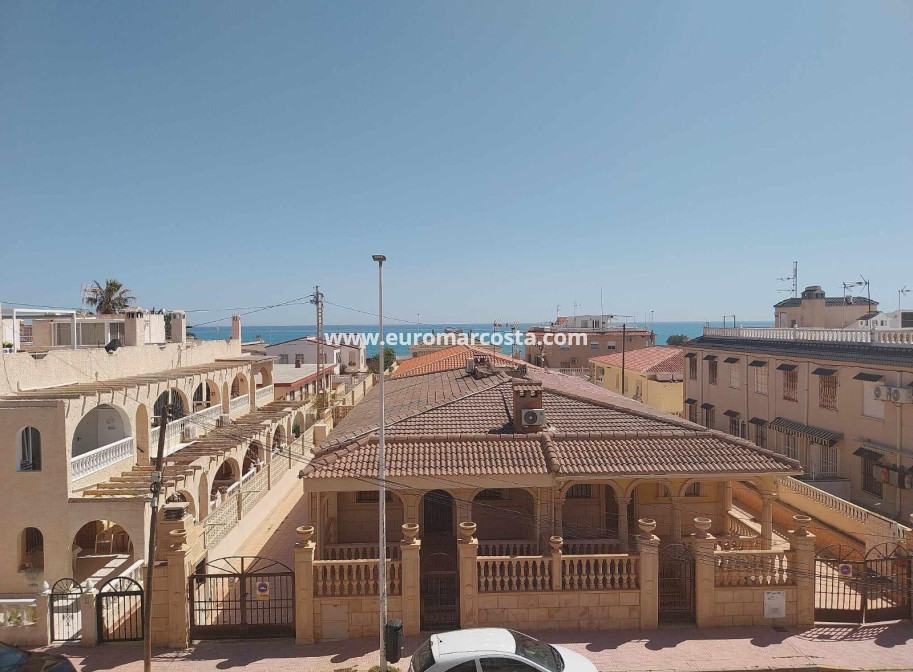 Venta - Apartamento / piso - Torrevieja - TORREVIEJA