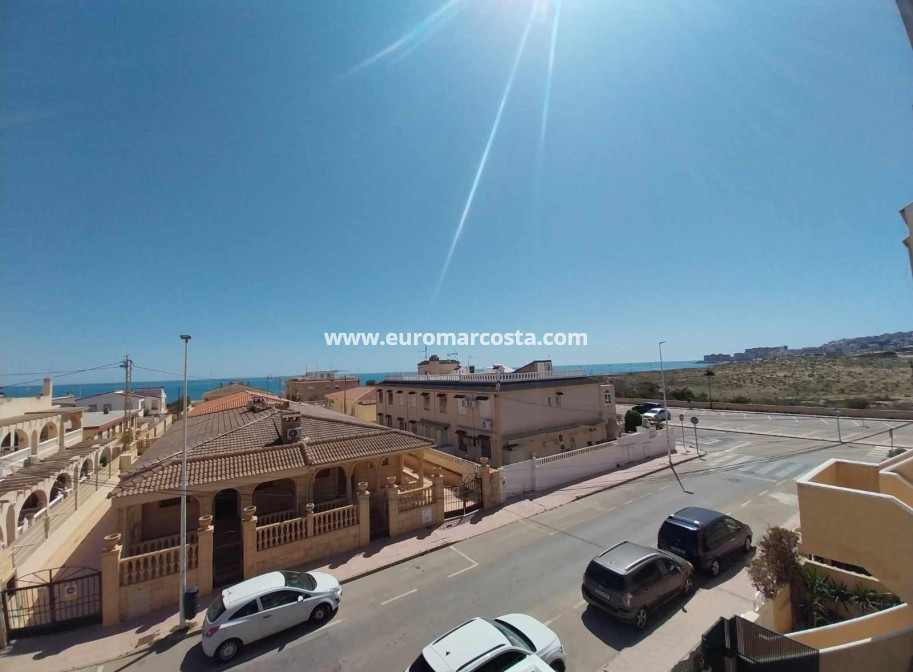 Venta - Apartamento / piso - Torrevieja - TORREVIEJA