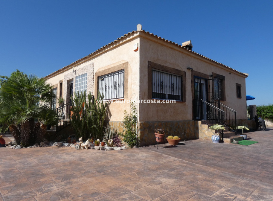 Sale - Country house - Rafal