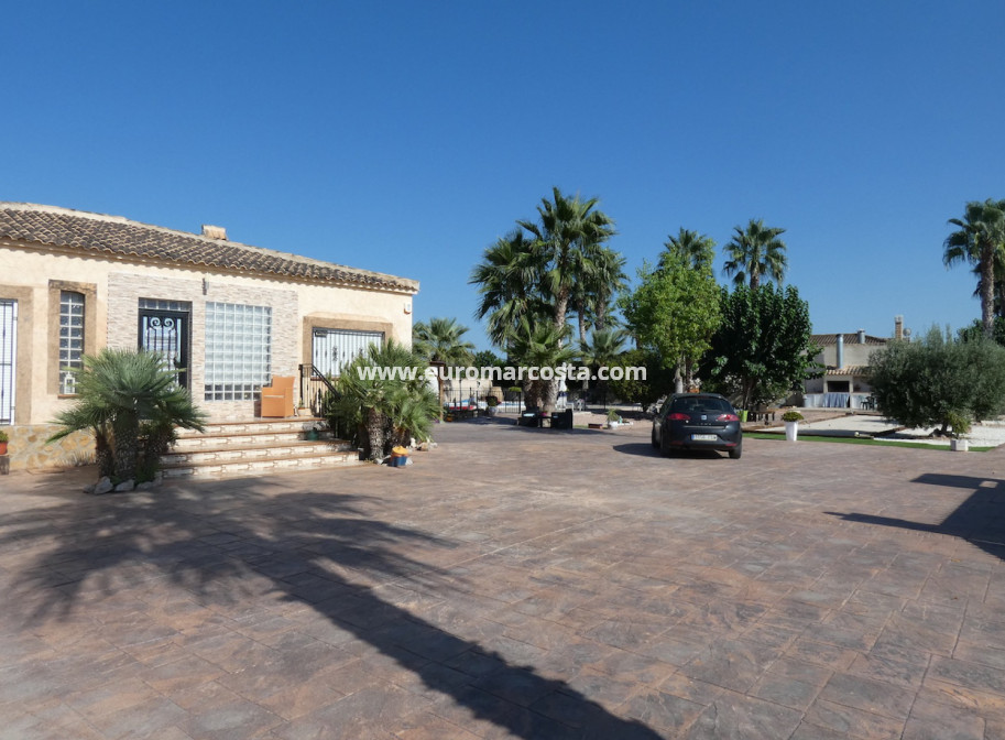 Sale - Country house - Rafal