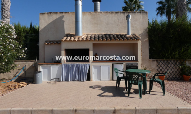 Sale - Country house - Rafal