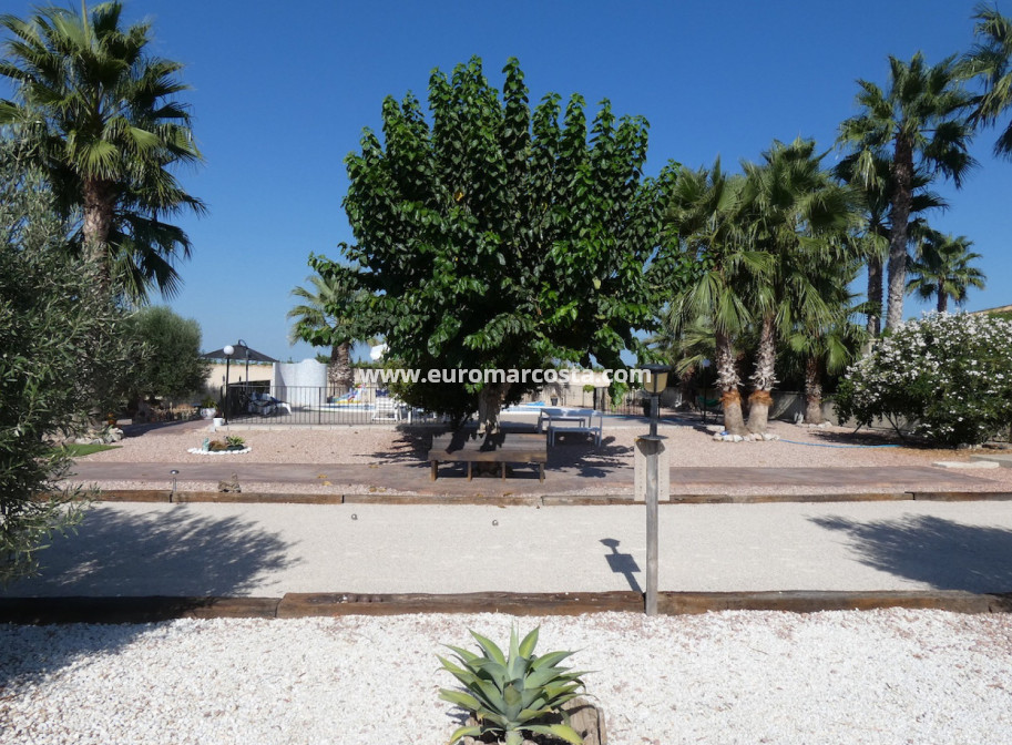 Sale - Country house - Rafal
