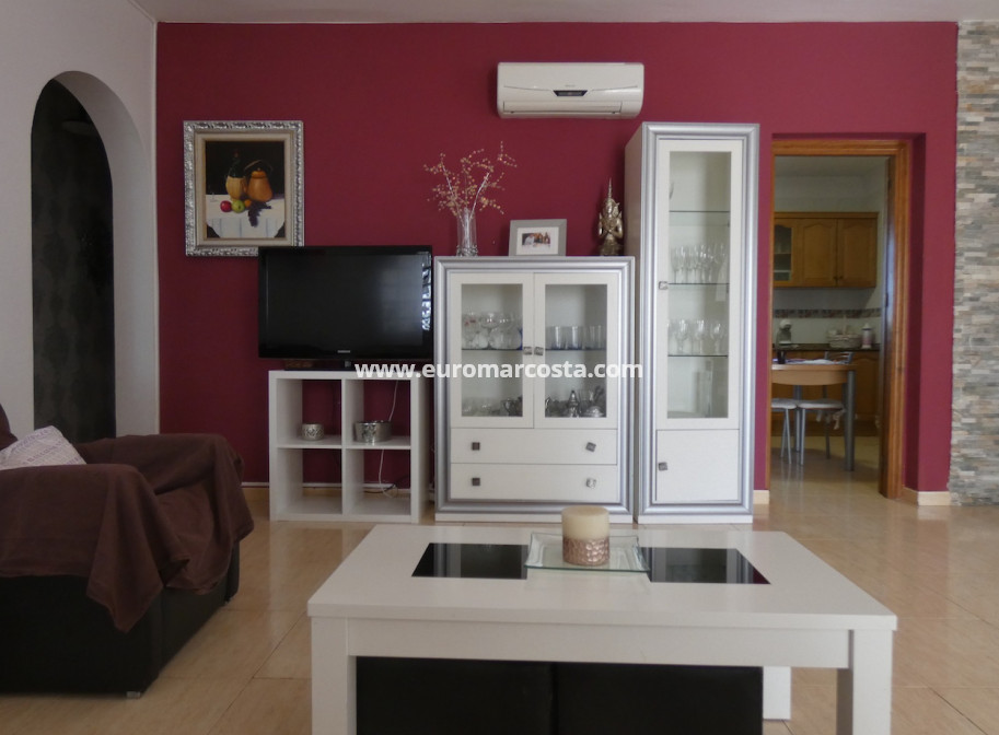 Sale - Country house - Rafal