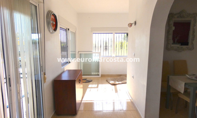 Sale - Country house - Rafal