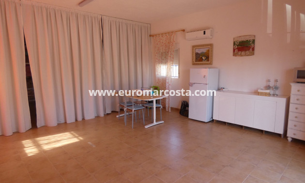 Sale - Country house - Rafal