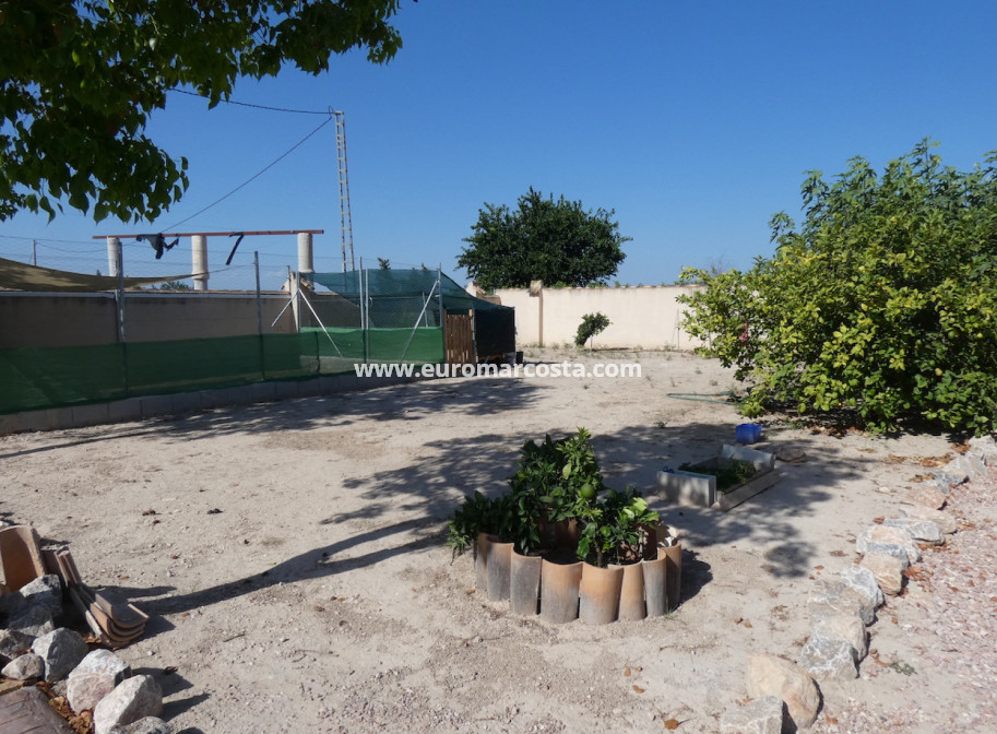Sale - Country house - Rafal
