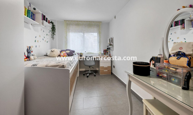 Venta - Villa - Rojales