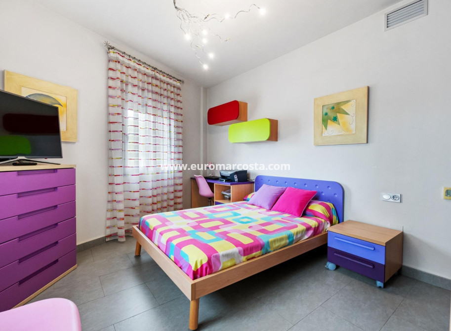 Venta - Villa - Rojales
