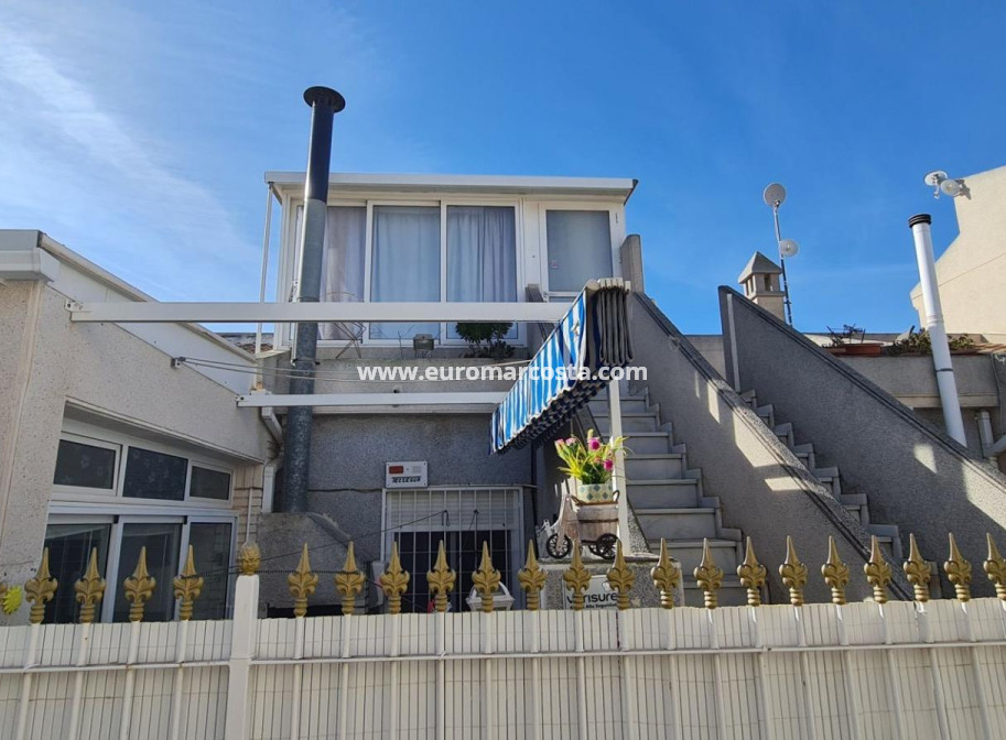 Venta - House - Torrevieja - Aguas Nuevas