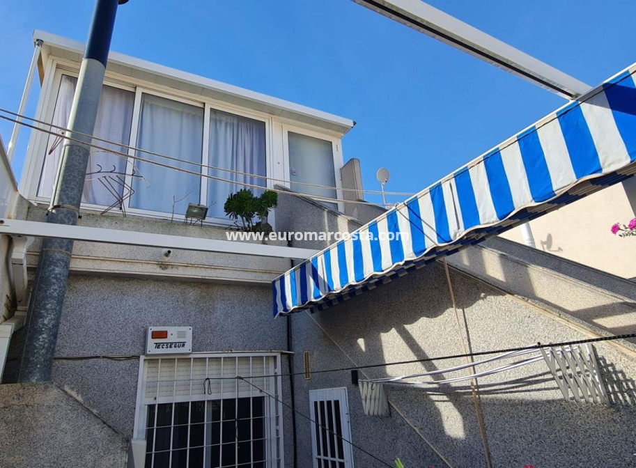 Venta - House - Torrevieja - Aguas Nuevas