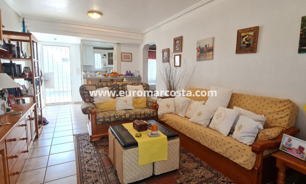Venta - House - Torrevieja - Aguas Nuevas