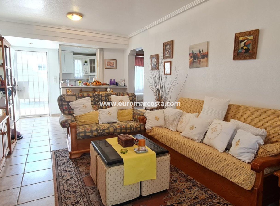 Venta - House - Torrevieja - Aguas Nuevas