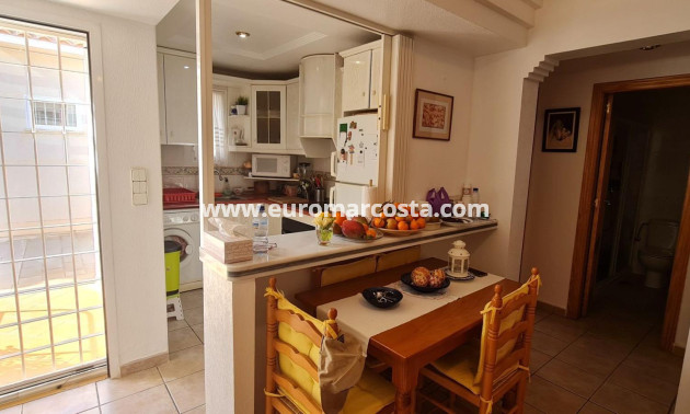 Venta - House - Torrevieja - Aguas Nuevas
