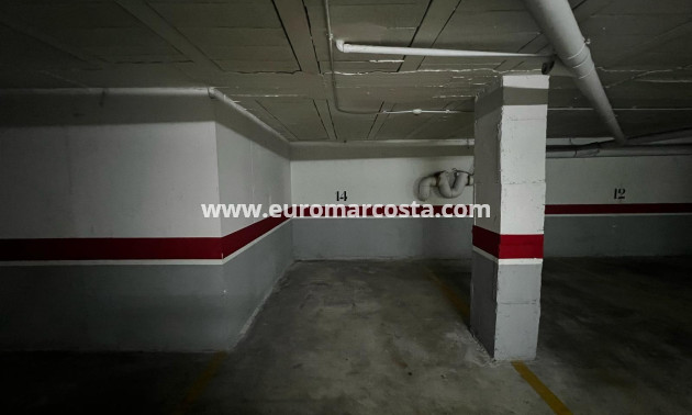 Objekte zum Wiederverkauf - Garage - Torrevieja - TORREVIEJA
