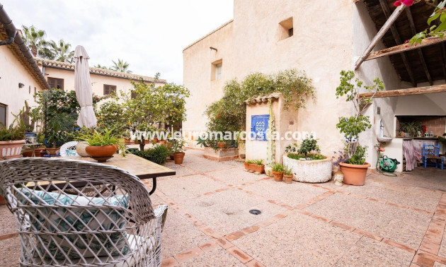 Sale - Villa - Los Martinez Del Puerto - Los Martínez del Puerto