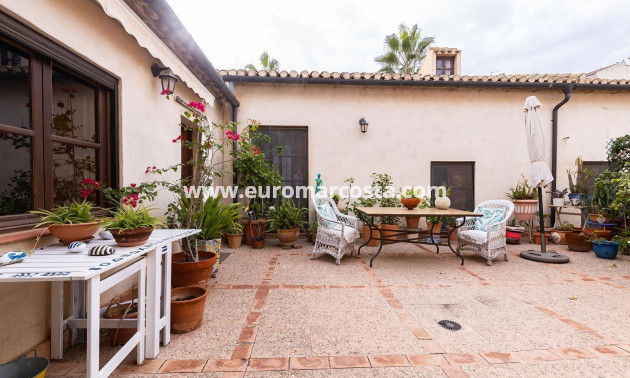Sale - Villa - Los Martinez Del Puerto - Los Martínez del Puerto