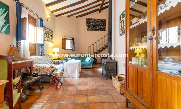 Sale - Villa - Los Martinez Del Puerto - Los Martínez del Puerto