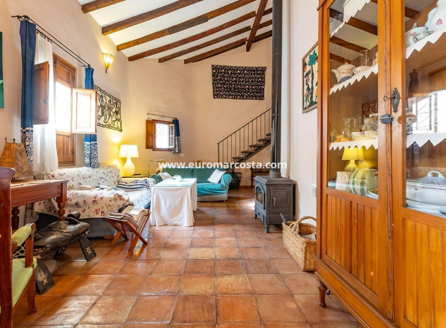 Sale - Villa - Los Martinez Del Puerto - Los Martínez del Puerto