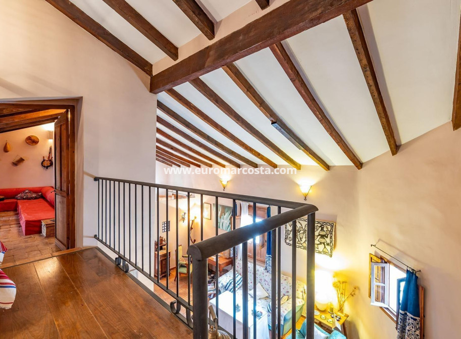 Sale - Villa - Los Martinez Del Puerto - Los Martínez del Puerto