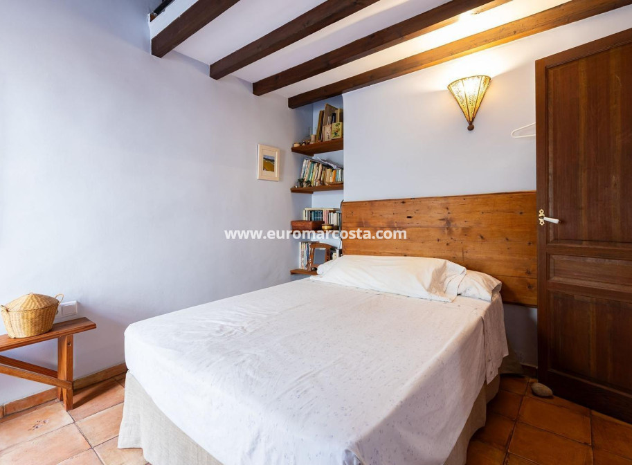 Sale - Villa - Los Martinez Del Puerto - Los Martínez del Puerto