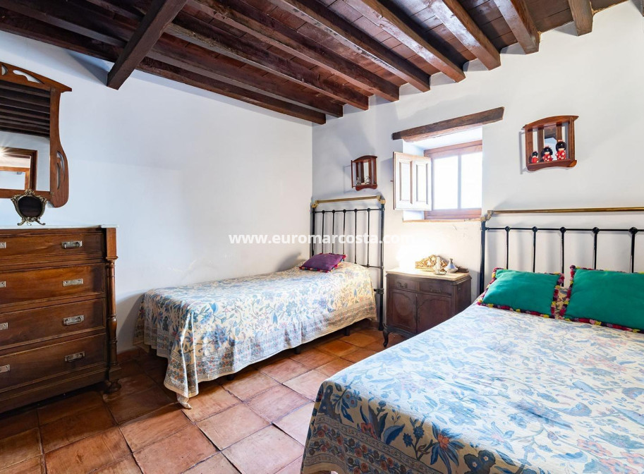 Sale - Villa - Los Martinez Del Puerto - Los Martínez del Puerto