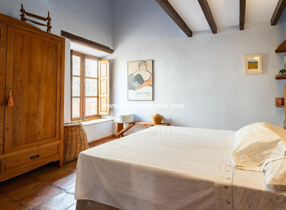 Sale - Villa - Los Martinez Del Puerto - Los Martínez del Puerto