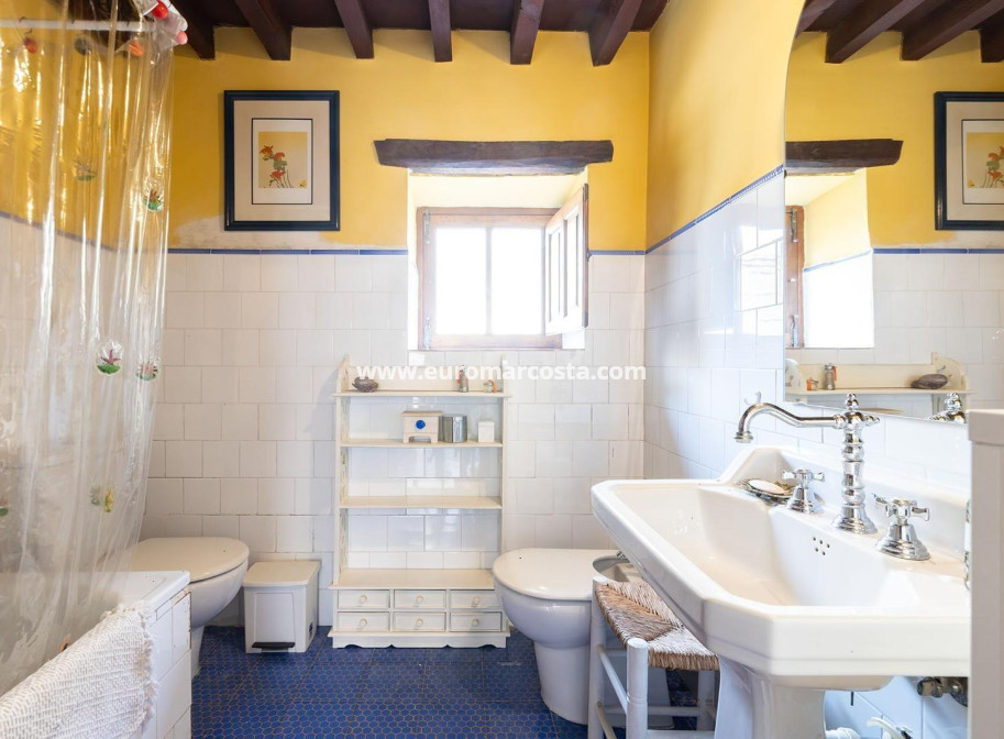 Sale - Villa - Los Martinez Del Puerto - Los Martínez del Puerto