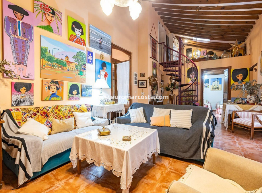 Sale - Villa - Los Martinez Del Puerto - Los Martínez del Puerto