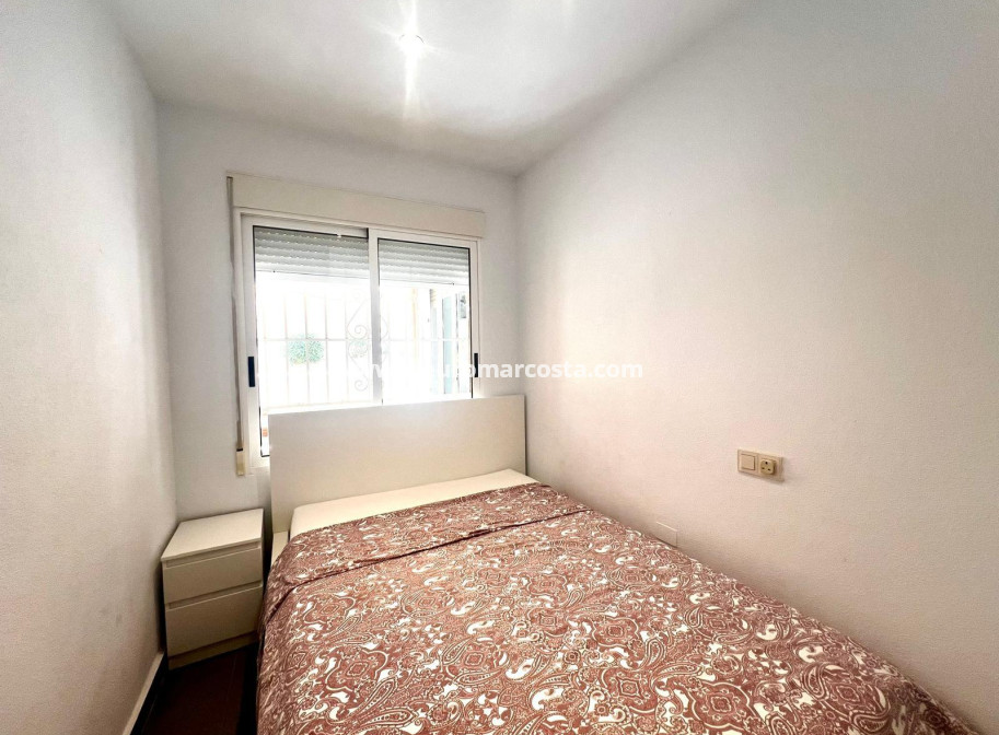 Venta - Planta baja - Torrevieja - TORREVIEJA
