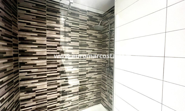 Venta - Planta baja - Torrevieja - TORREVIEJA