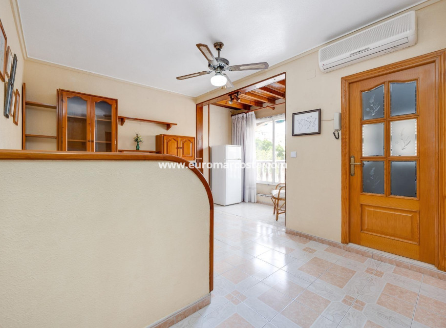 Objekte zum Wiederverkauf - Wohnung - Torrevieja - TORREVIEJA