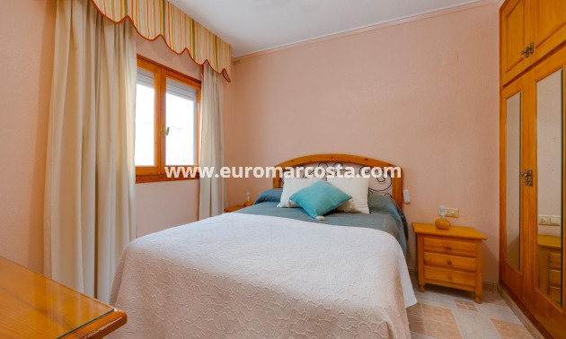 Objekte zum Wiederverkauf - Wohnung - Torrevieja - TORREVIEJA