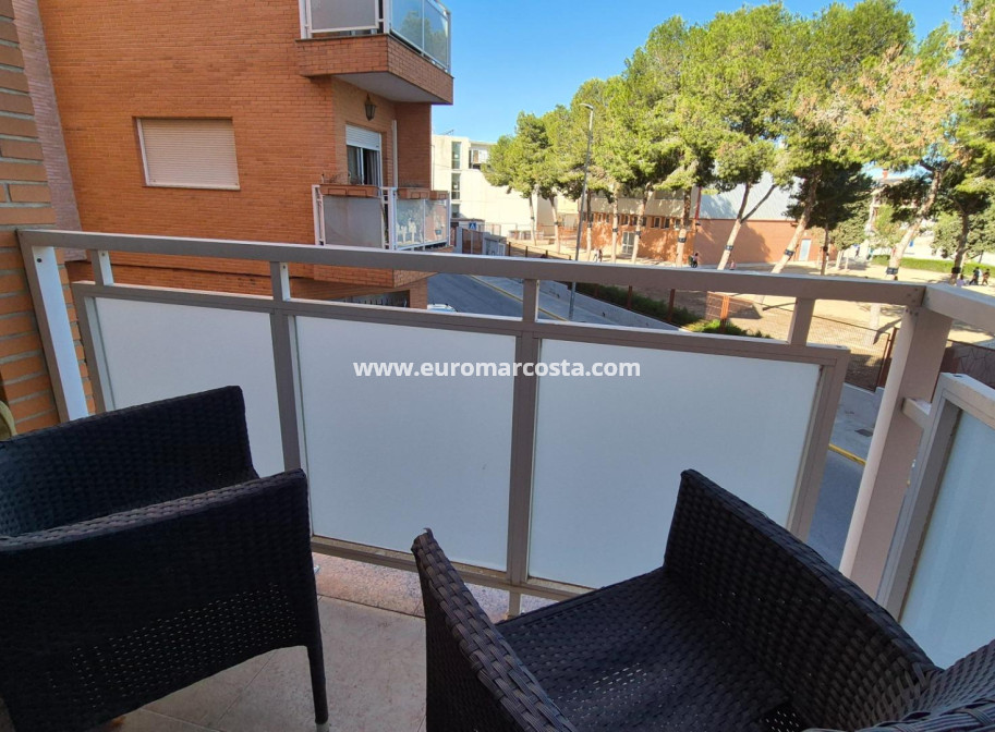 Venta - Apartamento / piso - Los Montesinos - Pueblo 8
