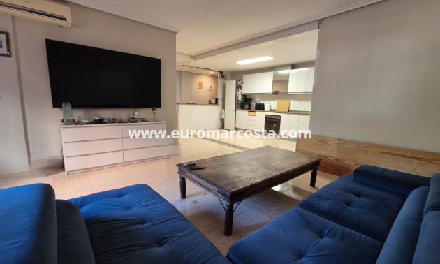 Venta - Apartamento / piso - Los Montesinos - Pueblo 8