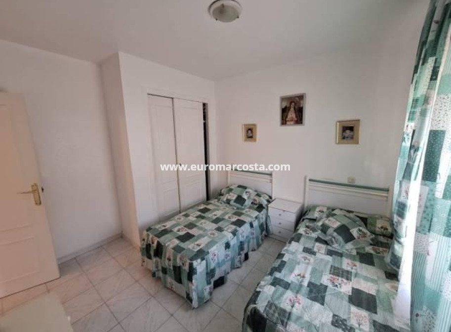 Objekte zum Wiederverkauf - Bungalow - Torrevieja - TORREVIEJA