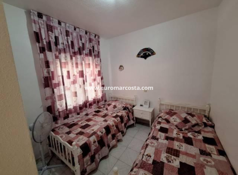 Objekte zum Wiederverkauf - Bungalow - Torrevieja - TORREVIEJA