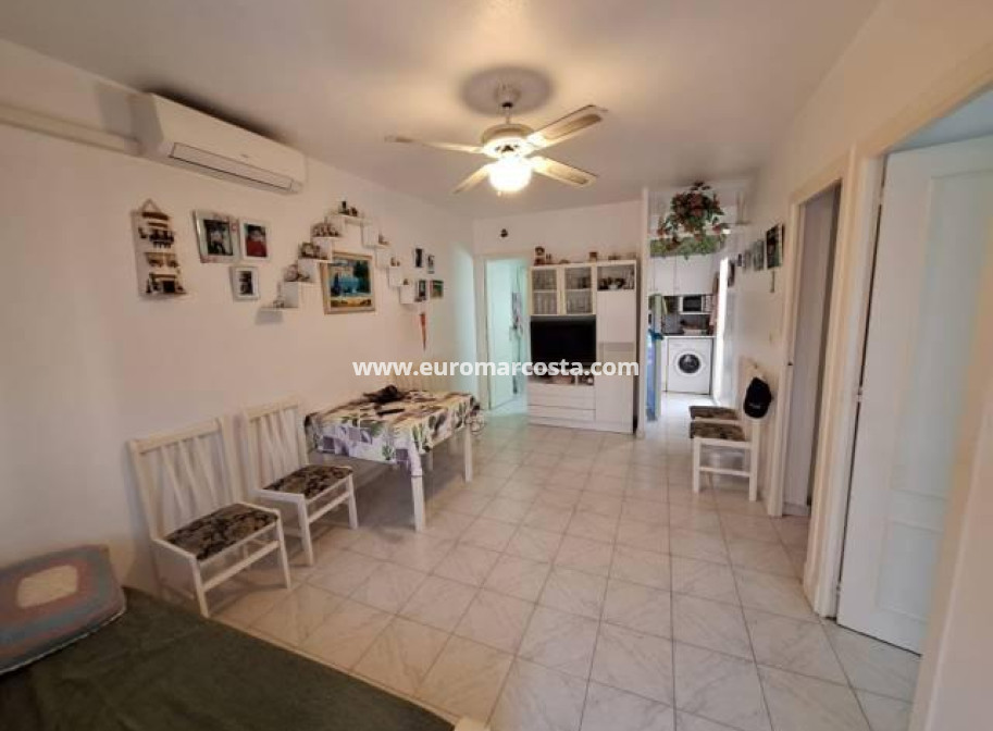 Objekte zum Wiederverkauf - Bungalow - Torrevieja - TORREVIEJA