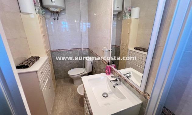 Venta - Apartamento / piso - Torrevieja - La Mata