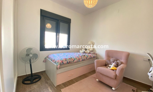 Objekte zum Wiederverkauf - Haus - Orihuela Costa