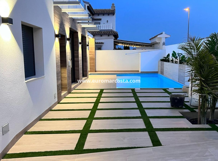 Objekte zum Wiederverkauf - Haus - Orihuela Costa