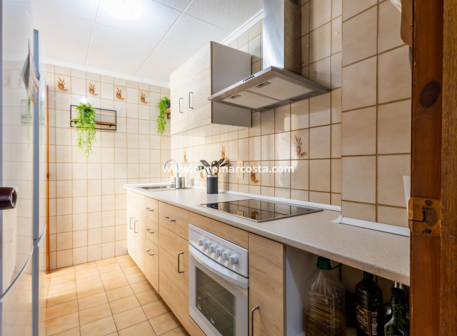Venta - Apartamento / piso - Torrevieja - TORREVIEJA