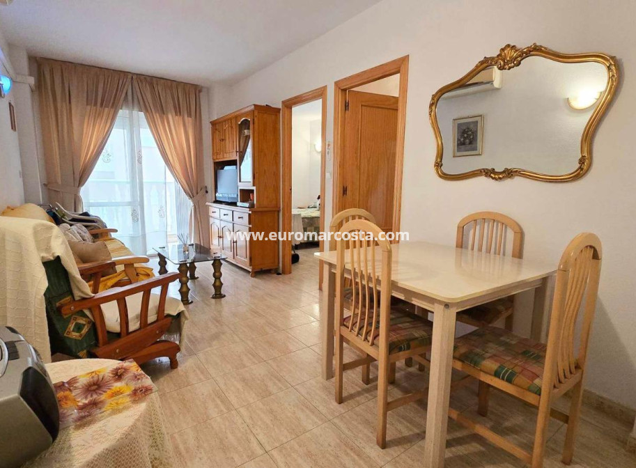 Objekte zum Wiederverkauf - Wohnung - Torrevieja - TORREVIEJA
