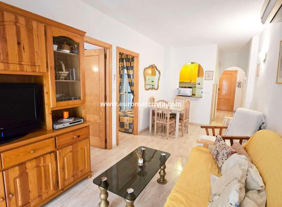 Objekte zum Wiederverkauf - Wohnung - Torrevieja - TORREVIEJA