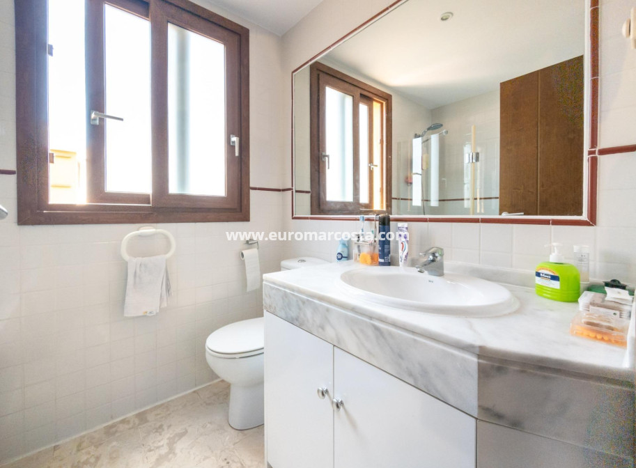 Venta - Apartamento / piso - Orihuela Costa - Costa blanca