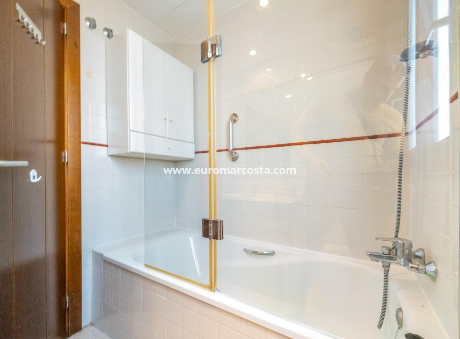 Venta - Apartamento / piso - Orihuela Costa - Costa blanca