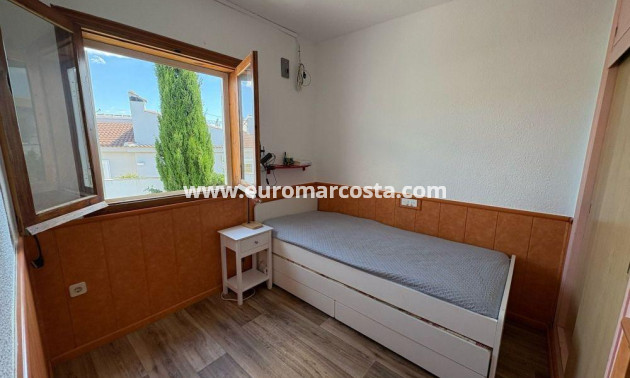 Venta - Villa - Torrevieja - Los Balcones - Los Altos del Edén
