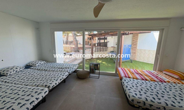 Venta - Villa - Torrevieja - Los Balcones - Los Altos del Edén
