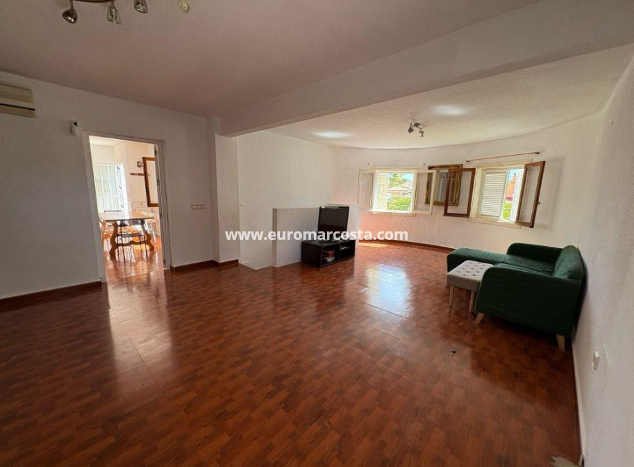 Venta - Villa - Torrevieja - Los Balcones - Los Altos del Edén