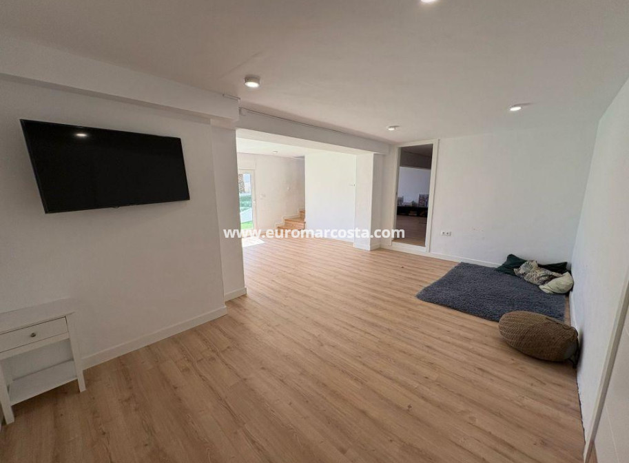 Venta - Villa - Torrevieja - Los Balcones - Los Altos del Edén